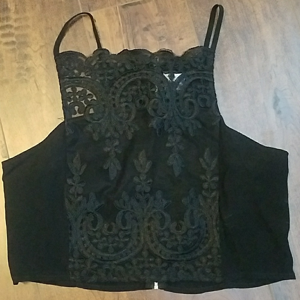 Lace blouse vintage vibes !